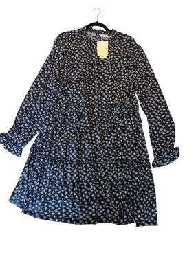 LuLaRoe Annabelle 3X Navy Blue and White Long Sleeve Tiered Dress